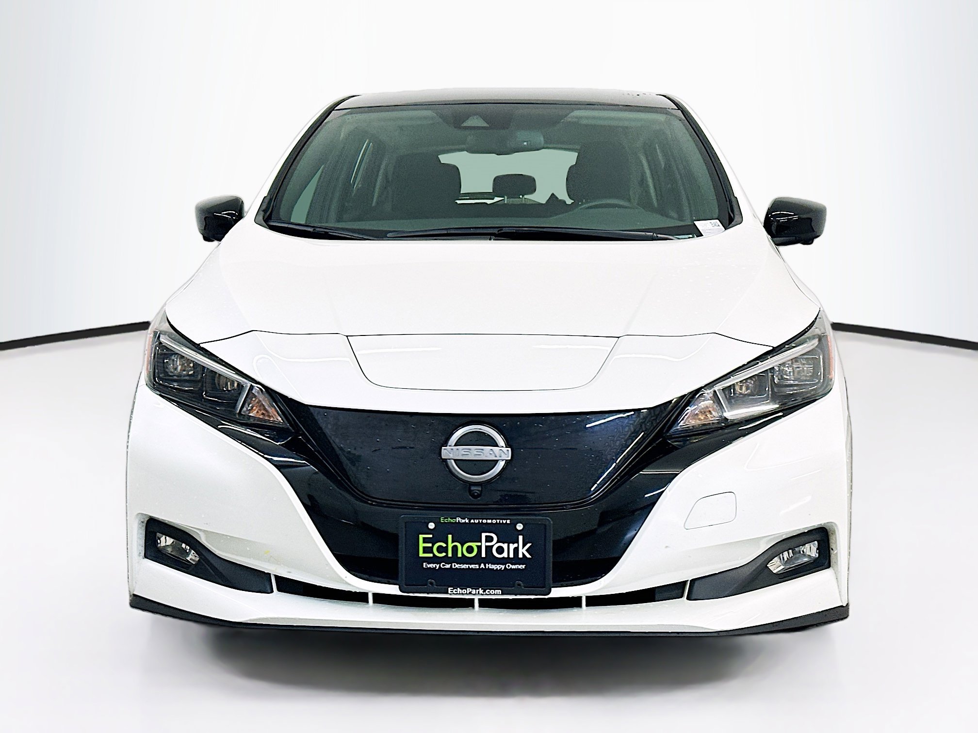 Used 2025 Nissan Leaf SV Plus FWD image 2