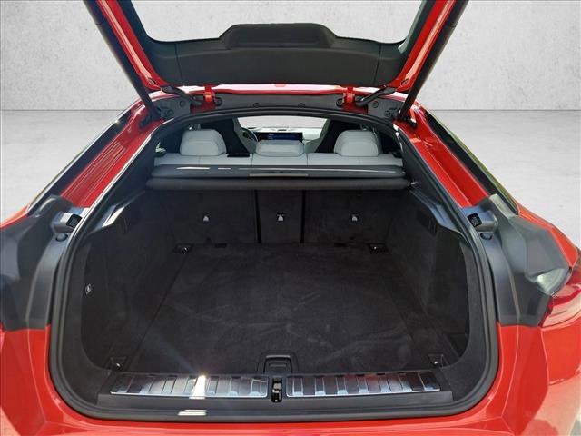 Used 2026 BMW X6 M Competition w/ Executive Package image 6