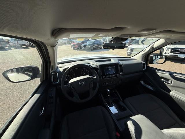 Used 2022 Nissan Frontier SV image 20