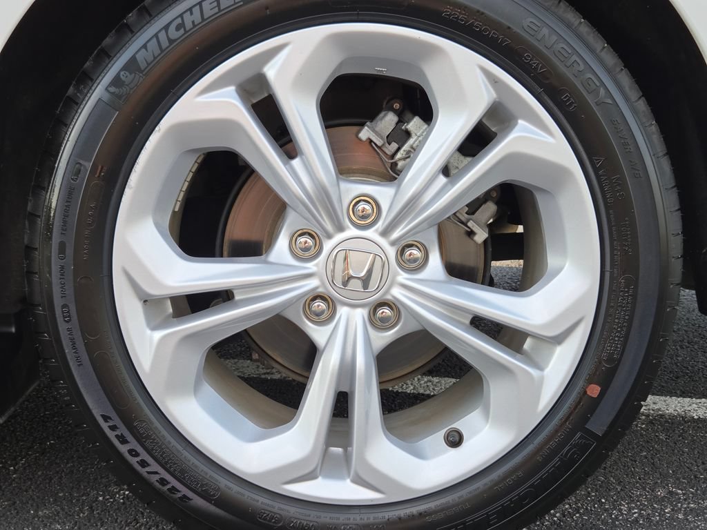 Certified 2025 Honda Accord LX image 12