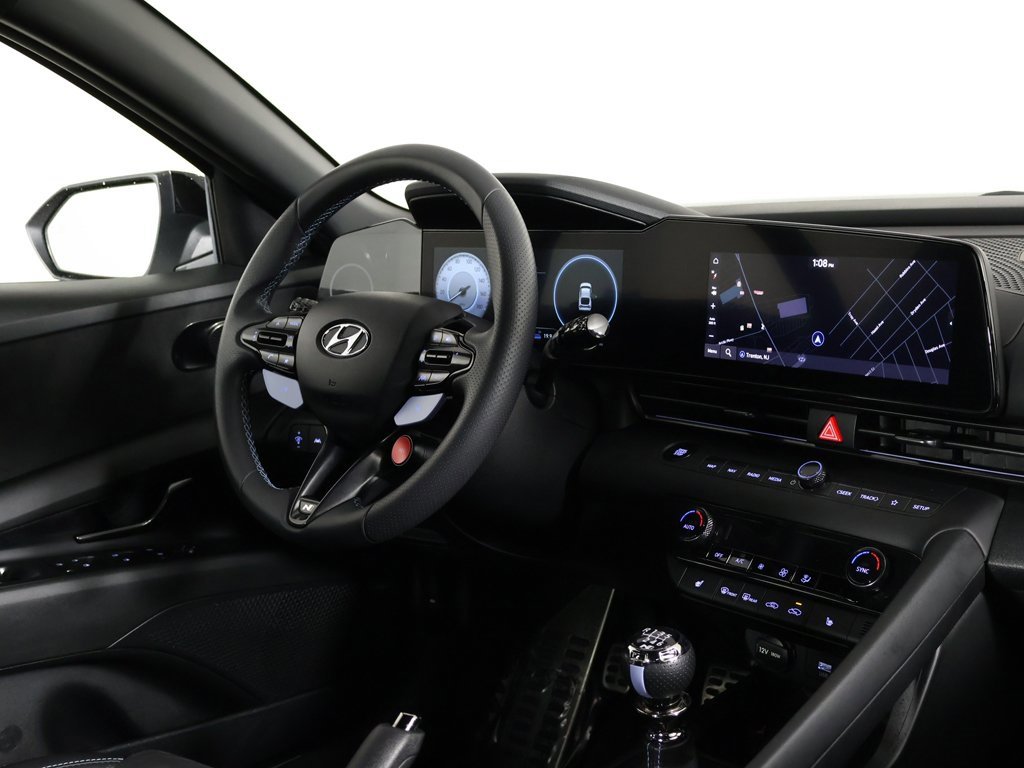 Used 2023 Hyundai Elantra N image 25