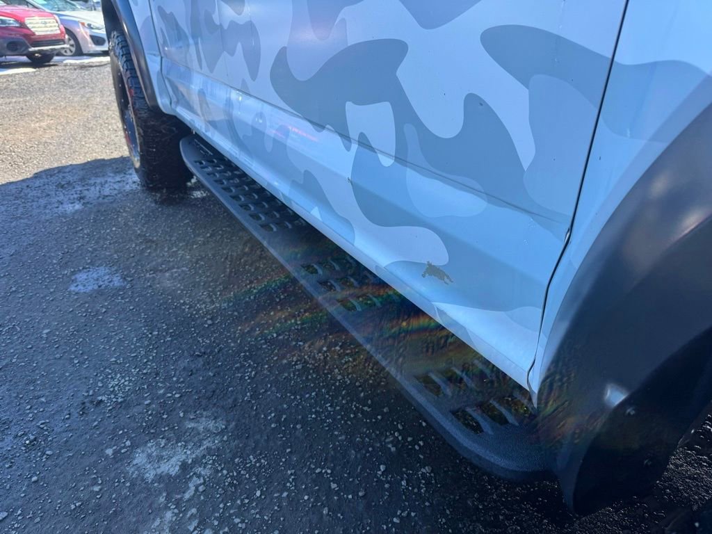 Used 2017 Ford F150 Raptor w/ Equipment Group 802A Luxury image 16