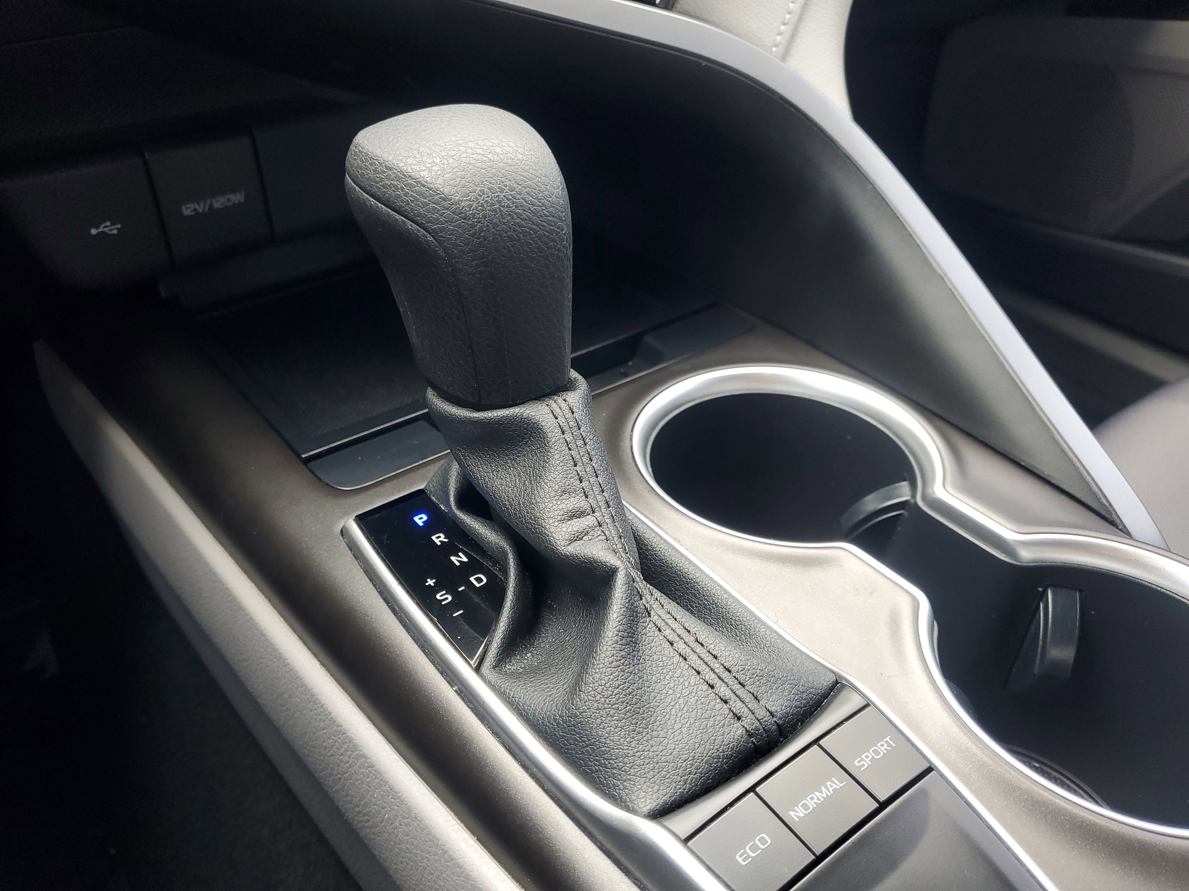 Used 2023 Toyota Camry LE image 29