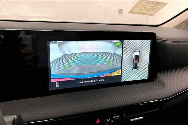 New 2026 Nissan Kicks SR w/ Cold Weather Package image 25