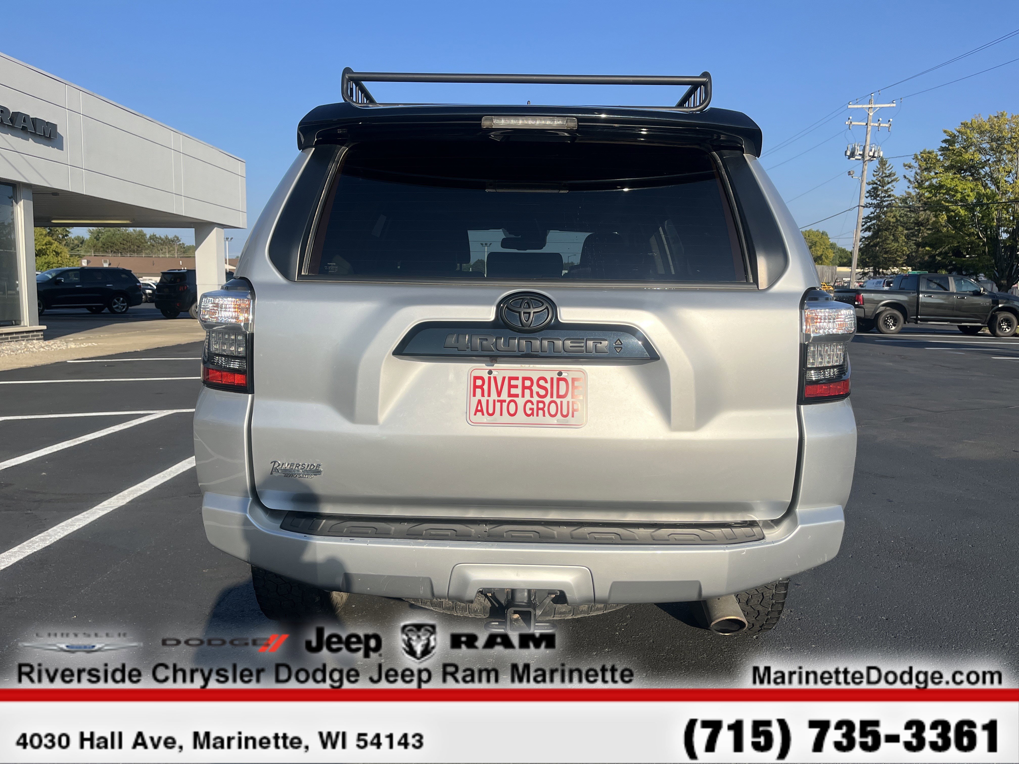 Used 2020 Toyota 4Runner Venture w/ Moonroof Package image 15