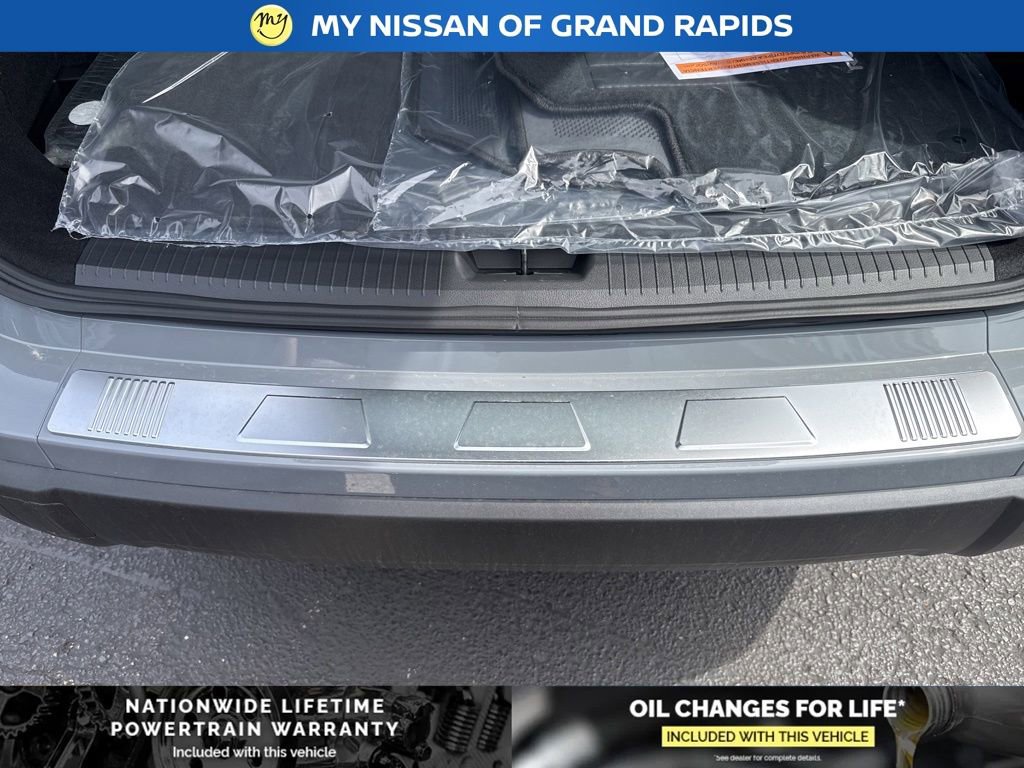 New 2026 Nissan Rogue SV w/ Cold Weather Package AWD/4WD image 7