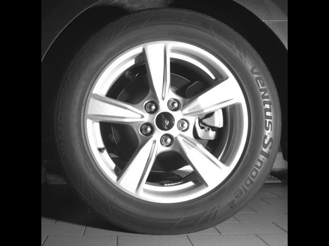 Used 2020 Ford Mustang EcoBoost image 12