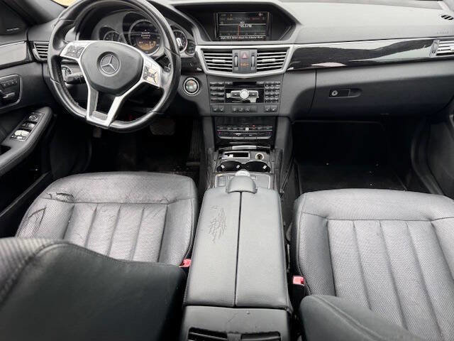 Used 2012 Mercedes-Benz E 350 Sedan image 21