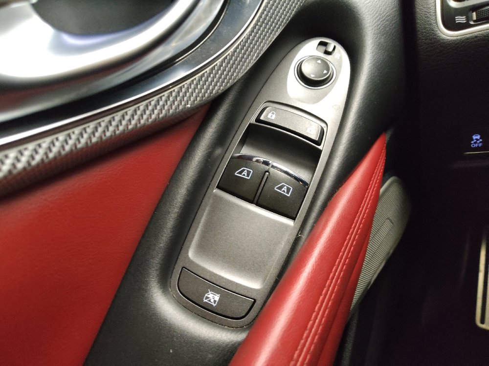 Used 2018 INFINITI Q60 3.0t Sport w/ Sensory Package 3.0T Sport image 27