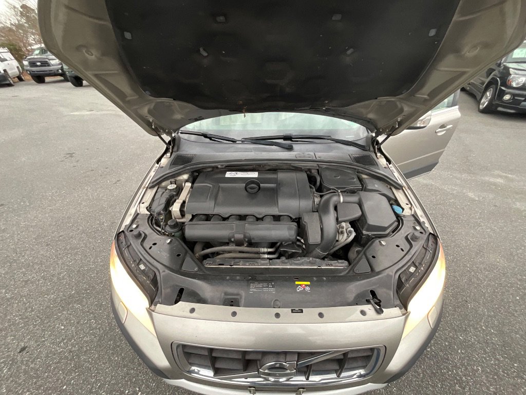 Used 2011 Volvo XC70 3.2 FWD image 37