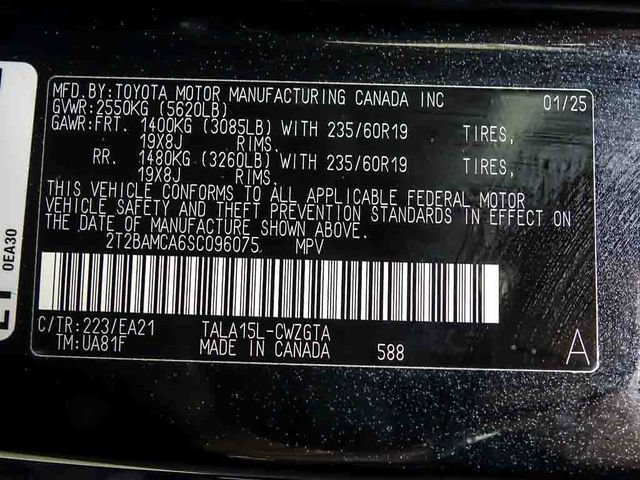 Used 2025 Lexus RX 350 Premium w/ Accessory Package AWD/4WD image 28