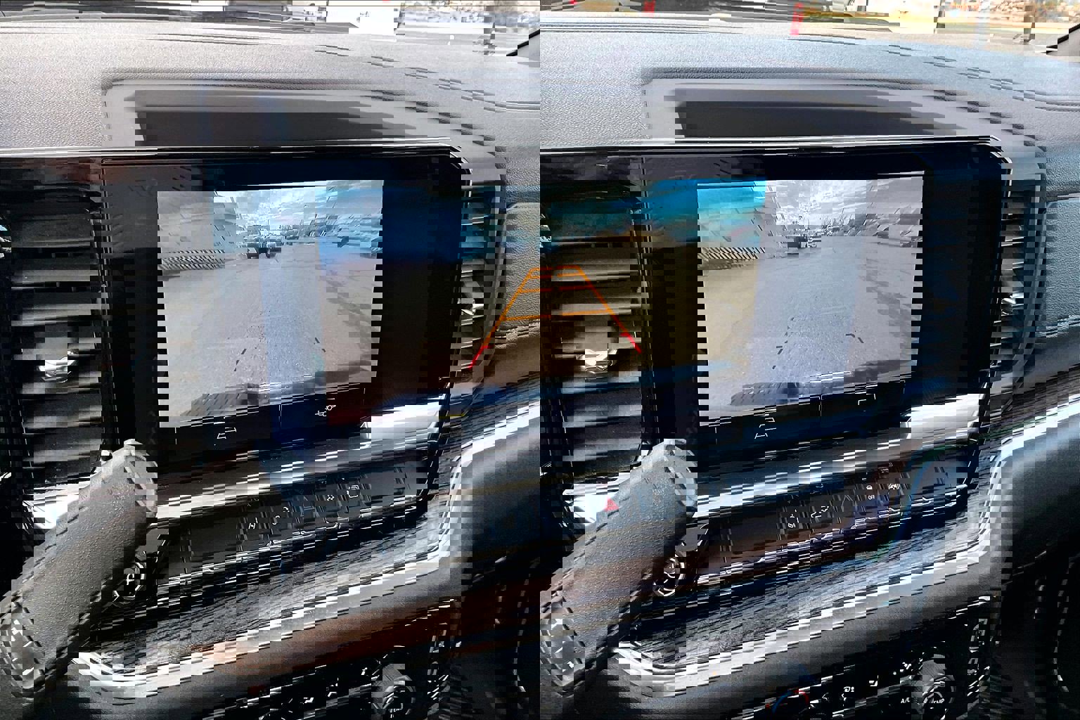 Used 2024 Chevrolet Silverado 2500 LT image 15