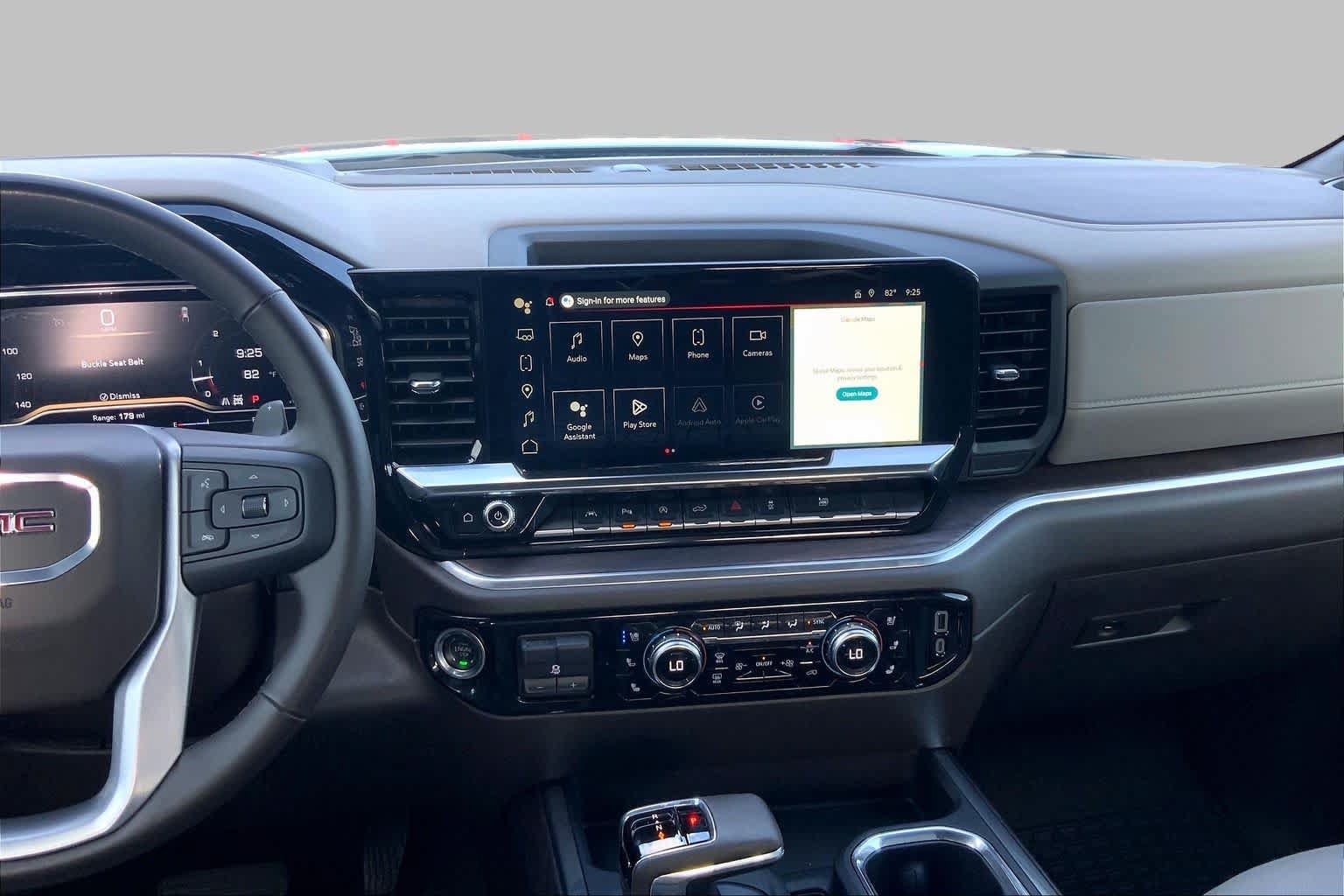 Used 2024 GMC Sierra 1500 SLT w/ SLT Convenience Package AWD/4WD image 7