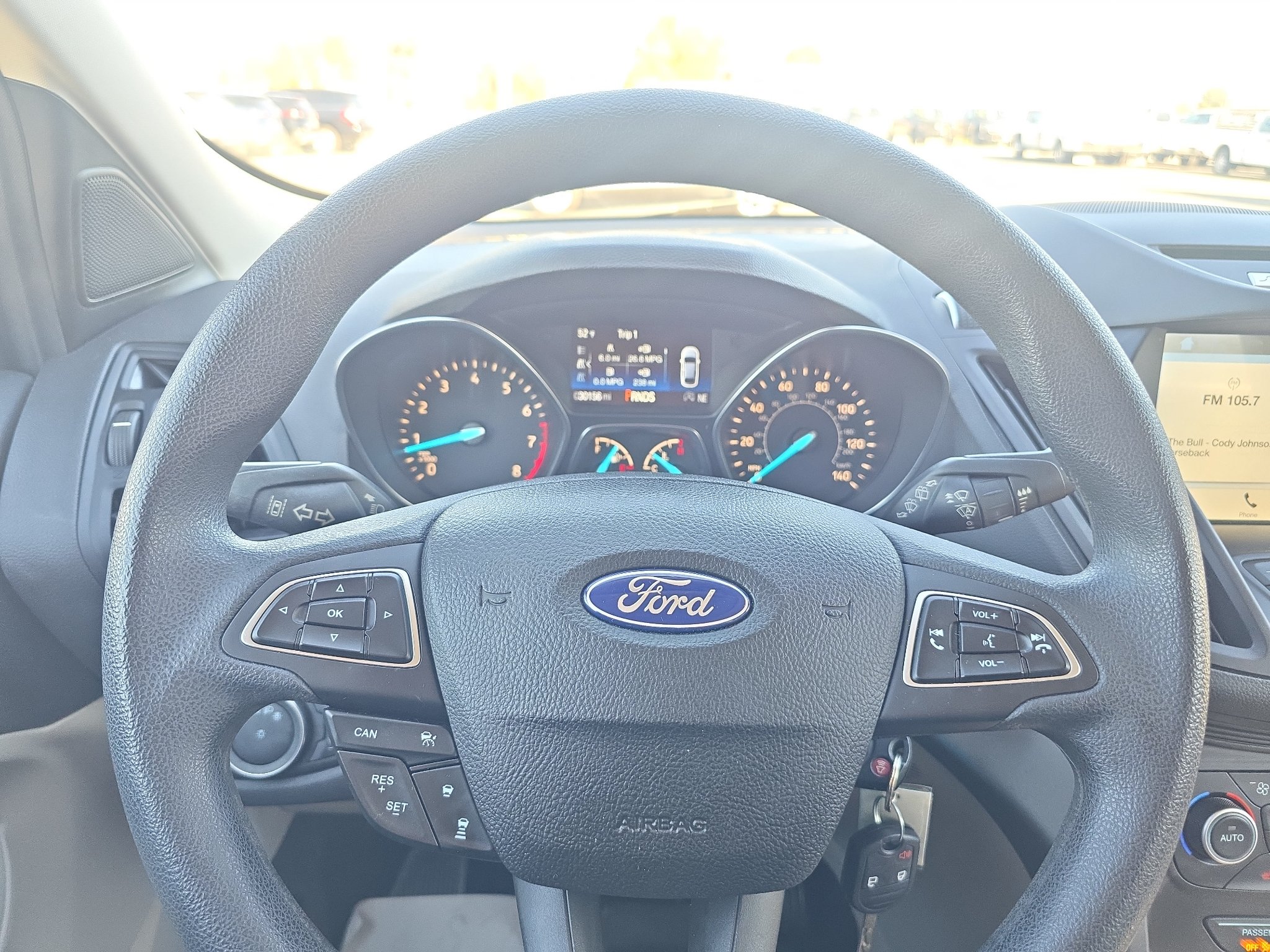 Used 2018 Ford Escape SE w/ Ford Safe & Smart Package FWD image 20