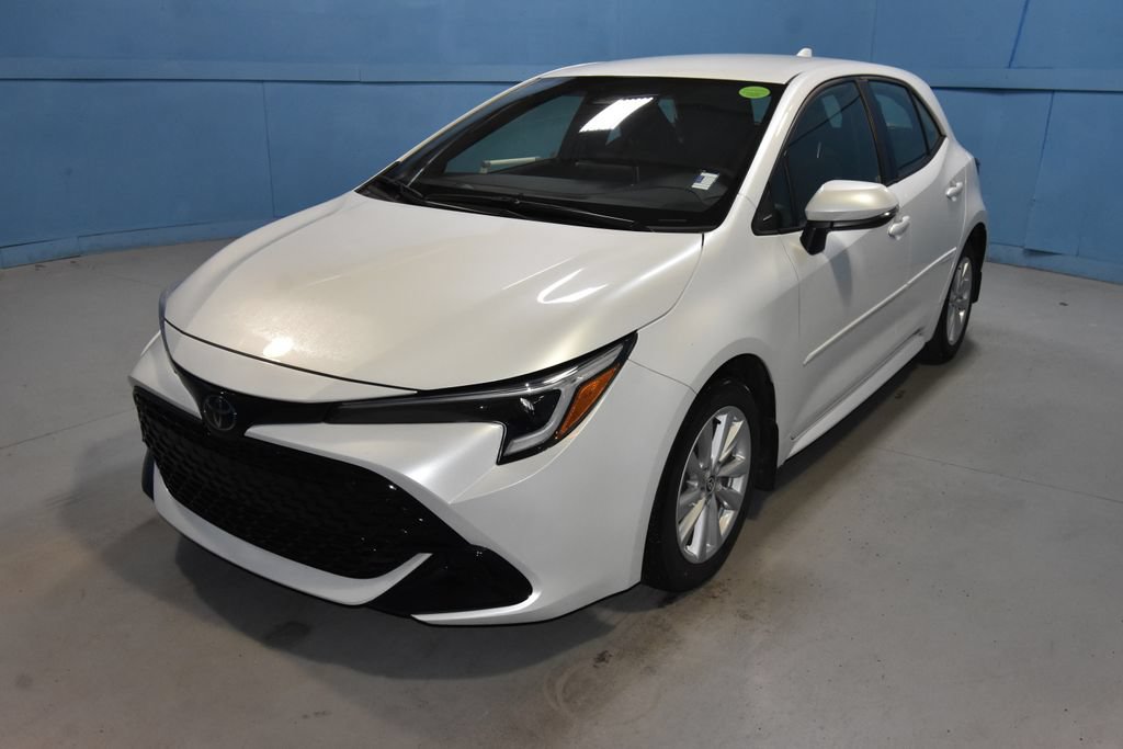 Used 2023 Toyota Corolla SE w/ SE Premium Package FWD image 23