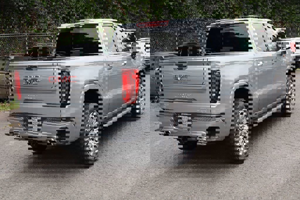 New 2025 GMC Sierra 1500 Denali image 7