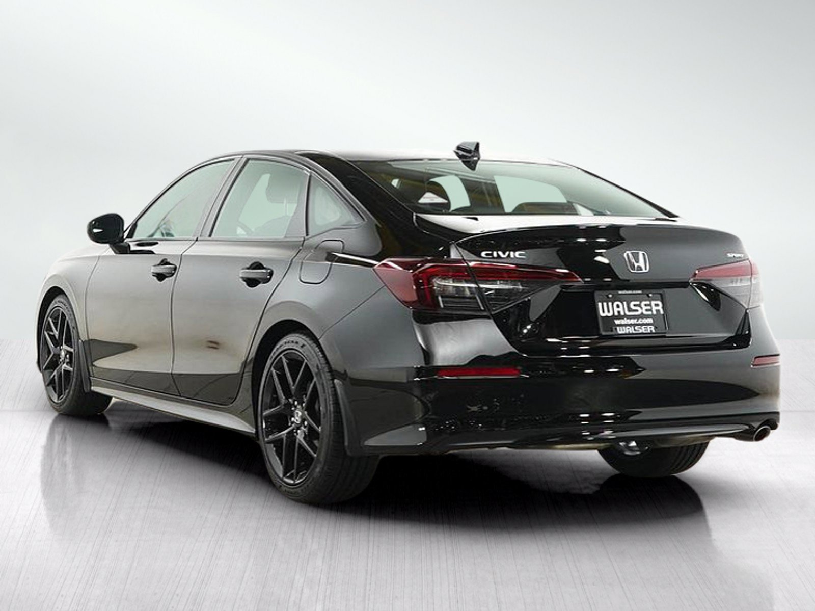 Used 2025 Honda Civic Sport image 3