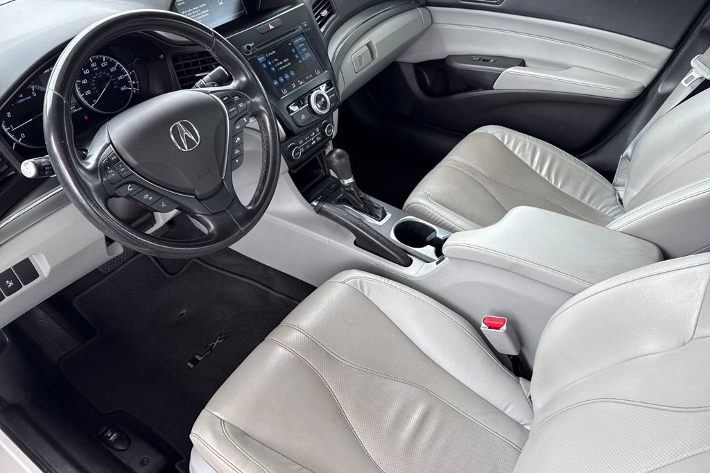 Used 2020 Acura ILX image 5