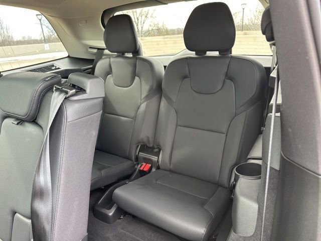 Certified 2023 Volvo XC90 B6 Plus w/ Protection Package Premier image 13