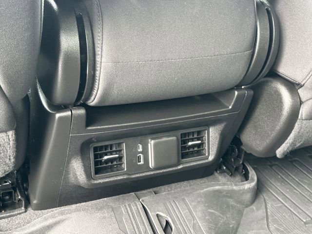 Used 2022 GMC Sierra 1500 Elevation w/ LPO, Elevation Black Package AWD/4WD image 14