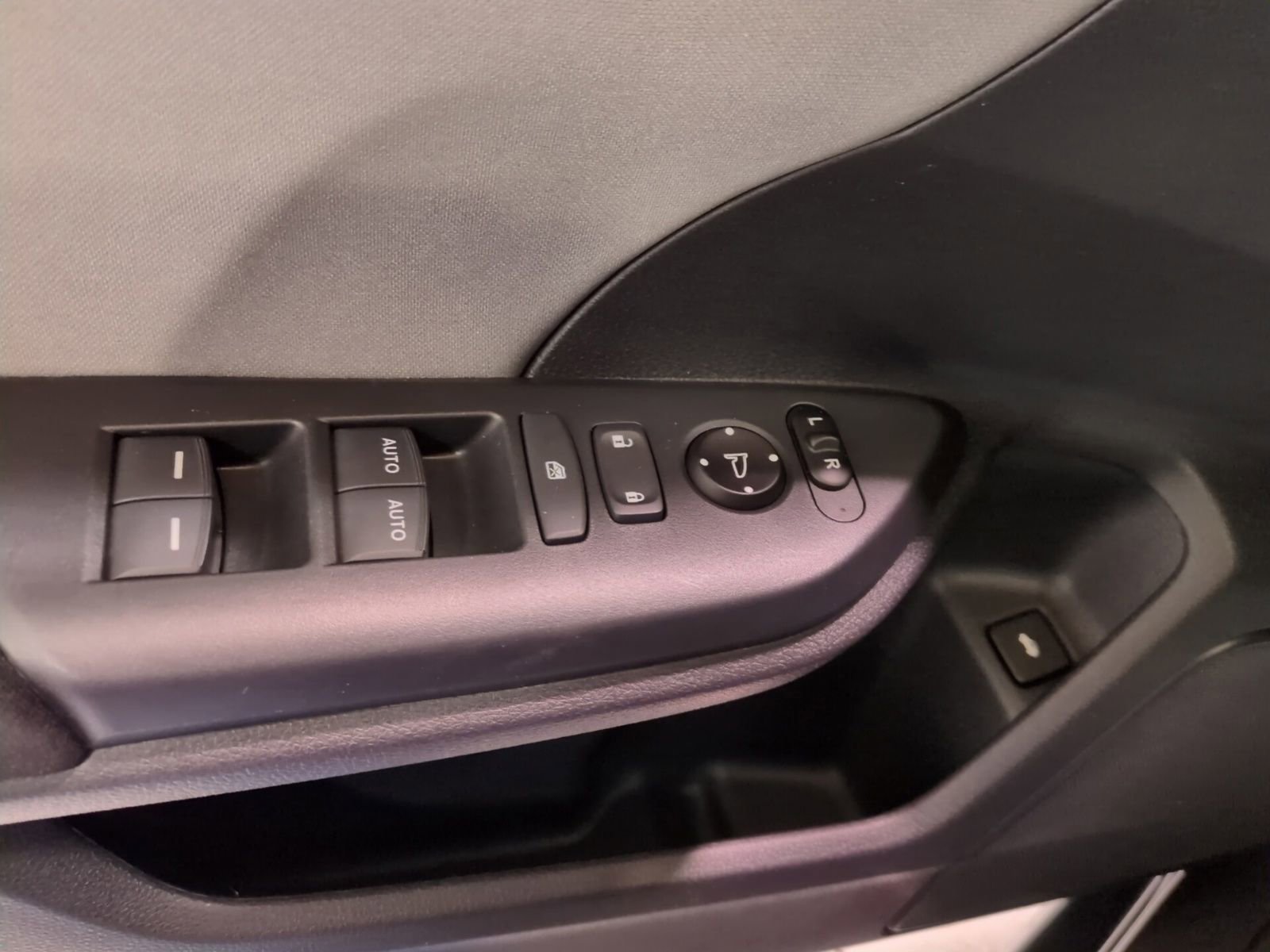 Used 2020 Honda Civic EX image 16