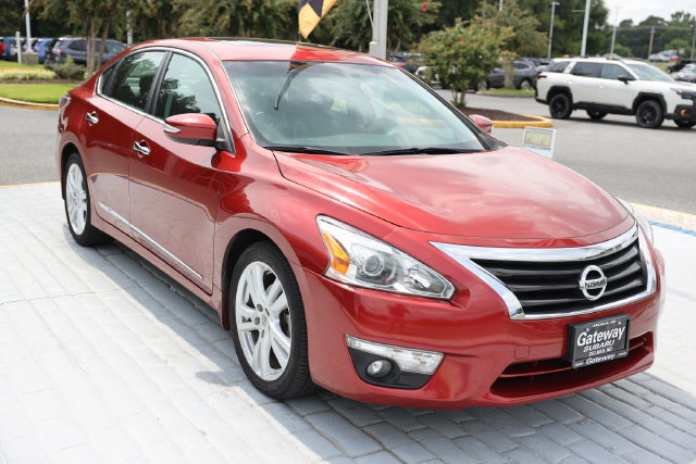 Used 2015 Nissan Altima 3.5 SL FWD image 7