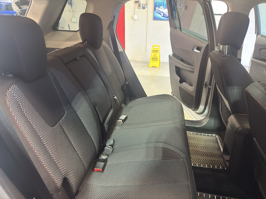 Used 2015 GMC Terrain SLE w/ Chrome Edition AWD/4WD image 26