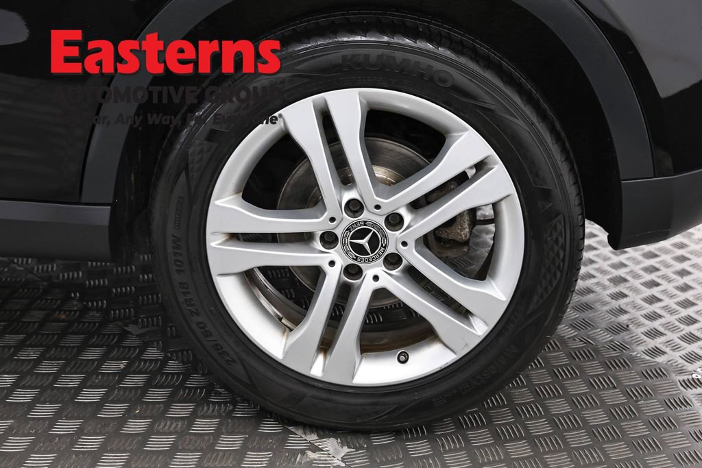 Used 2019 Mercedes-Benz GLA 250 4MATIC w/ Premium Package image 36