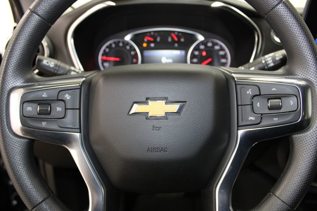 Used 2025 Chevrolet Blazer LT image 28