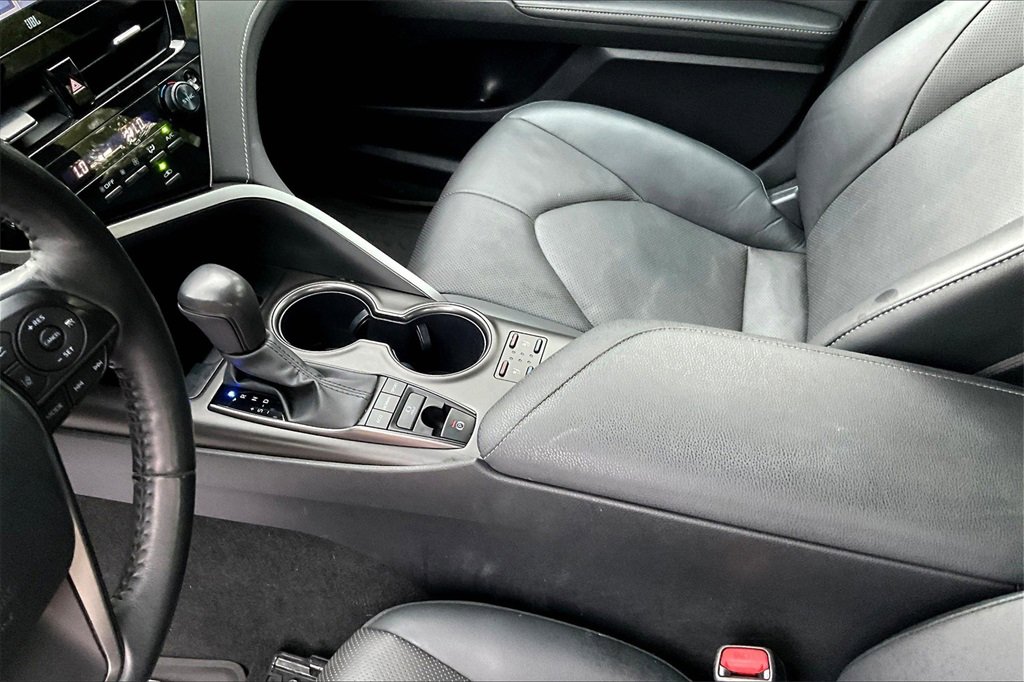 Used 2024 Toyota Camry XSE image 17