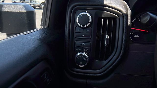 Used 2023 GMC Sierra 2500 Pro w/ Fleet Convenience Package AWD/4WD image 31