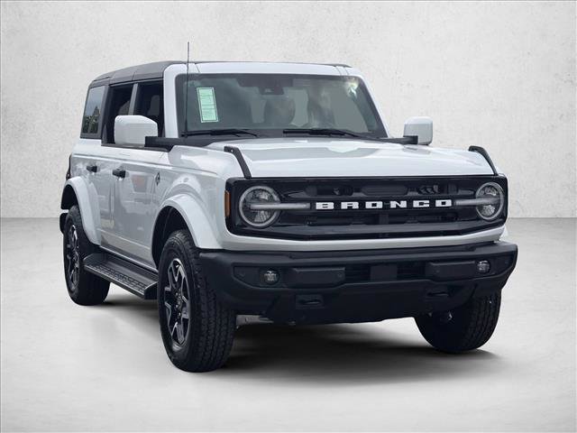 New 2026 Ford Bronco Outer Banks AWD/4WD image 3