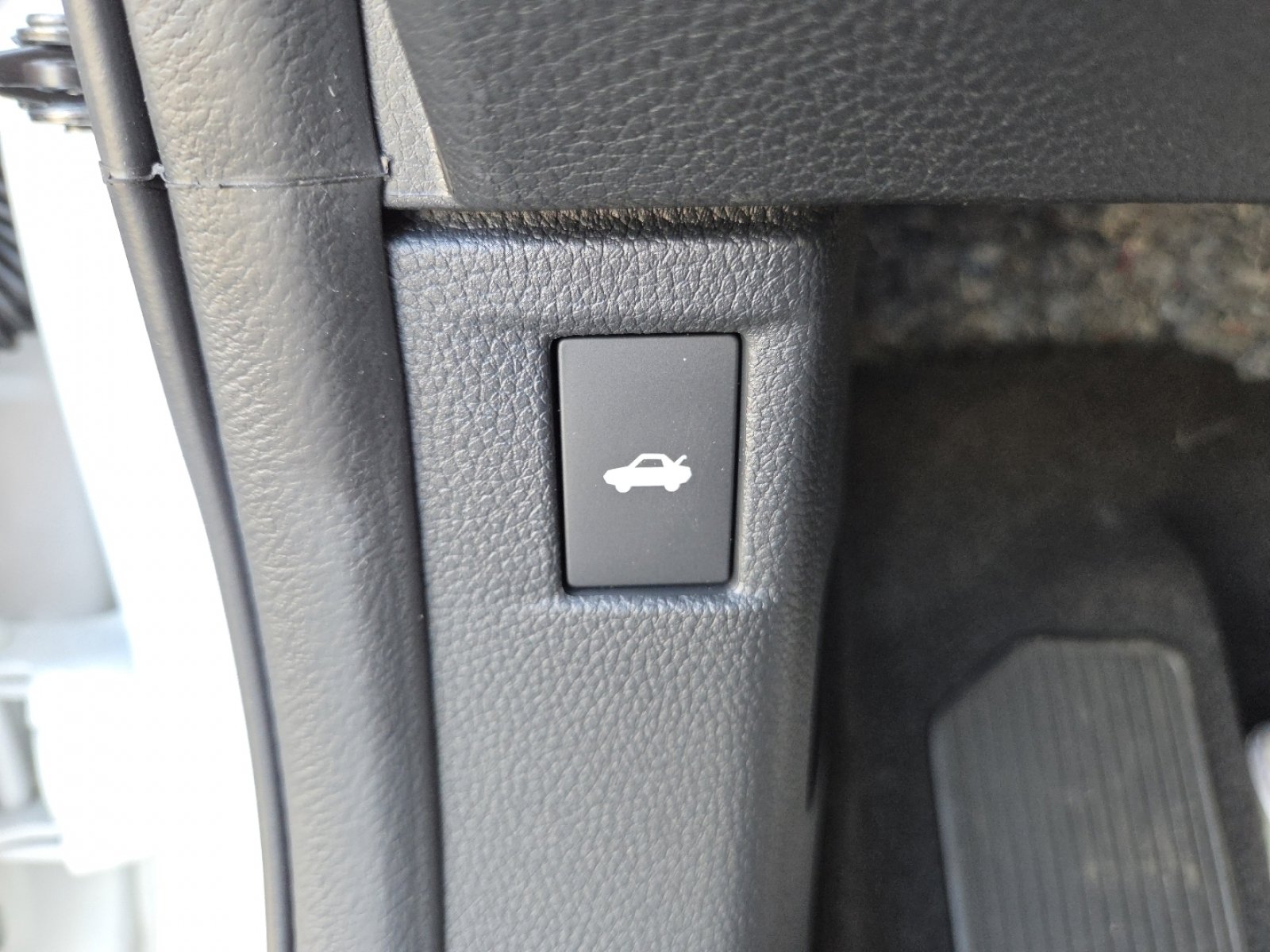 New 2026 Honda Accord LX image 17