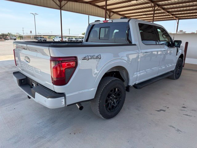 New 2026 Ford F150 XLT w/ Equipment Group 302A MID AWD/4WD image 8