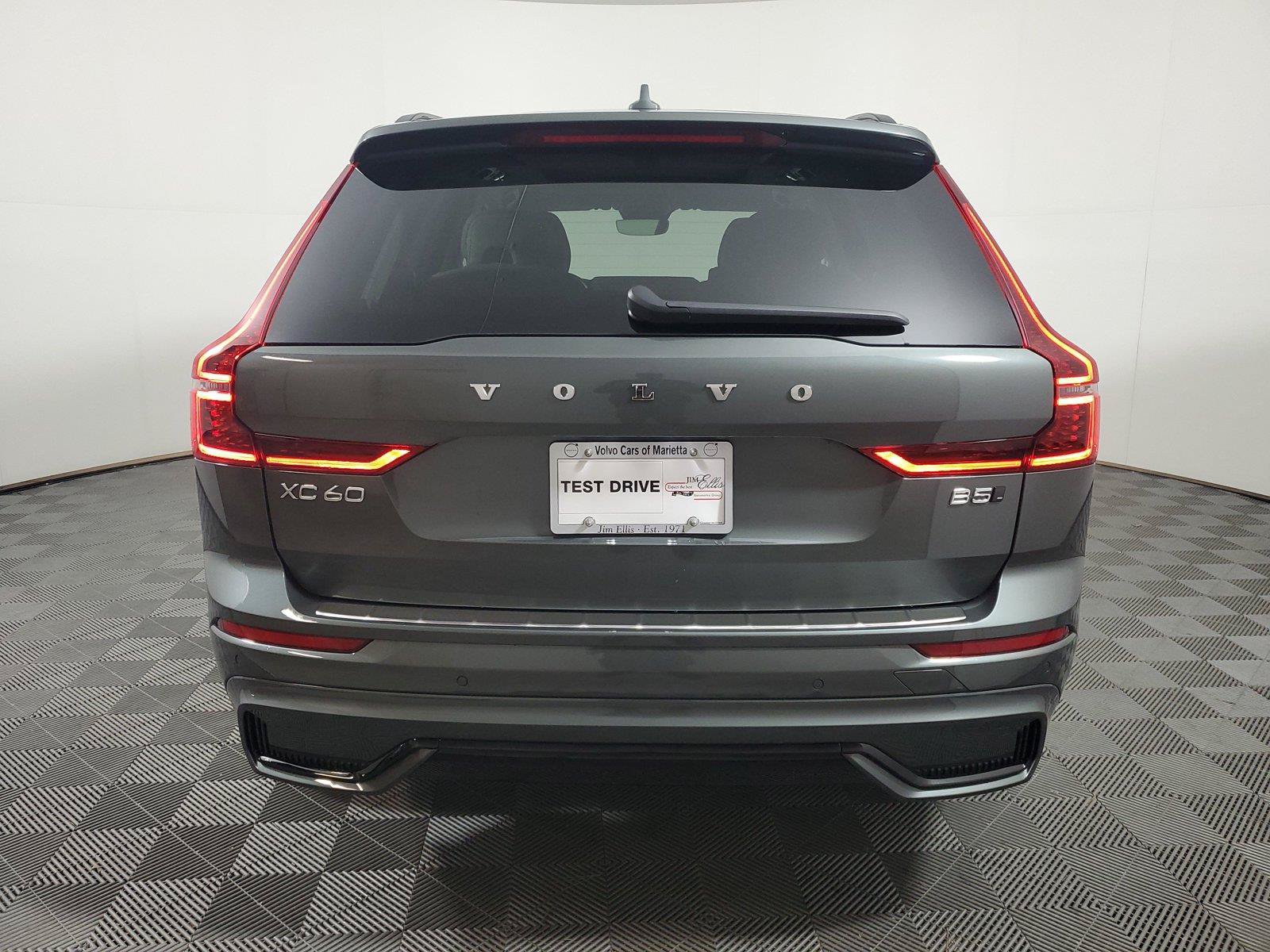 New 2027 Volvo XC60 B5 Ultra AWD/4WD image 5