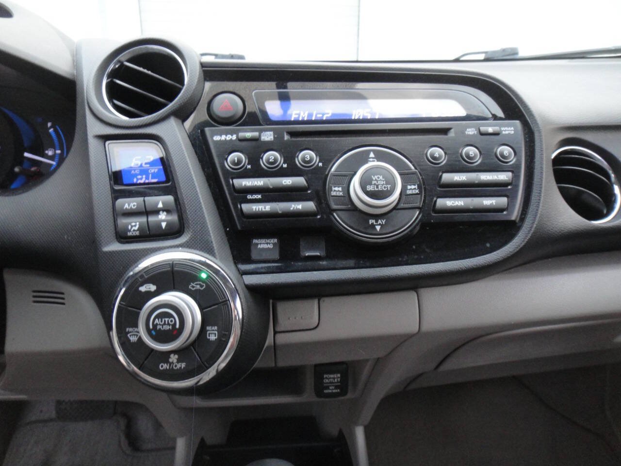 Used 2014 Honda Insight LX image 12