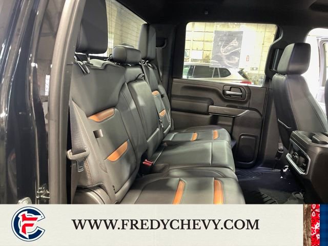 Used 2022 GMC Sierra 2500 AT4 image 34