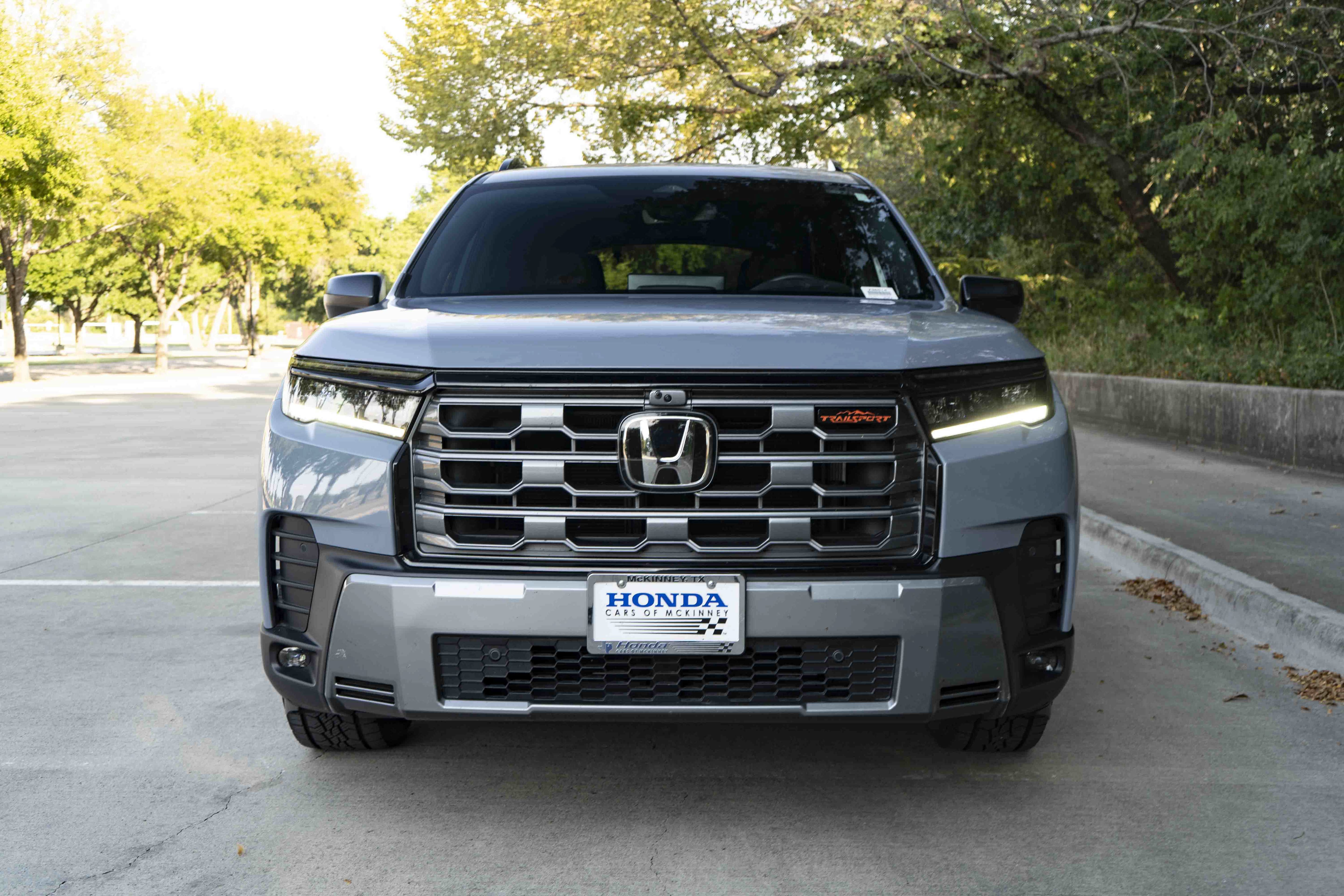 Certified 2026 Honda Pilot TrailSport image 3