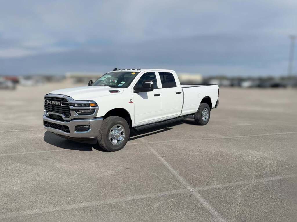 New 2026 RAM 2500 Tradesman image 4
