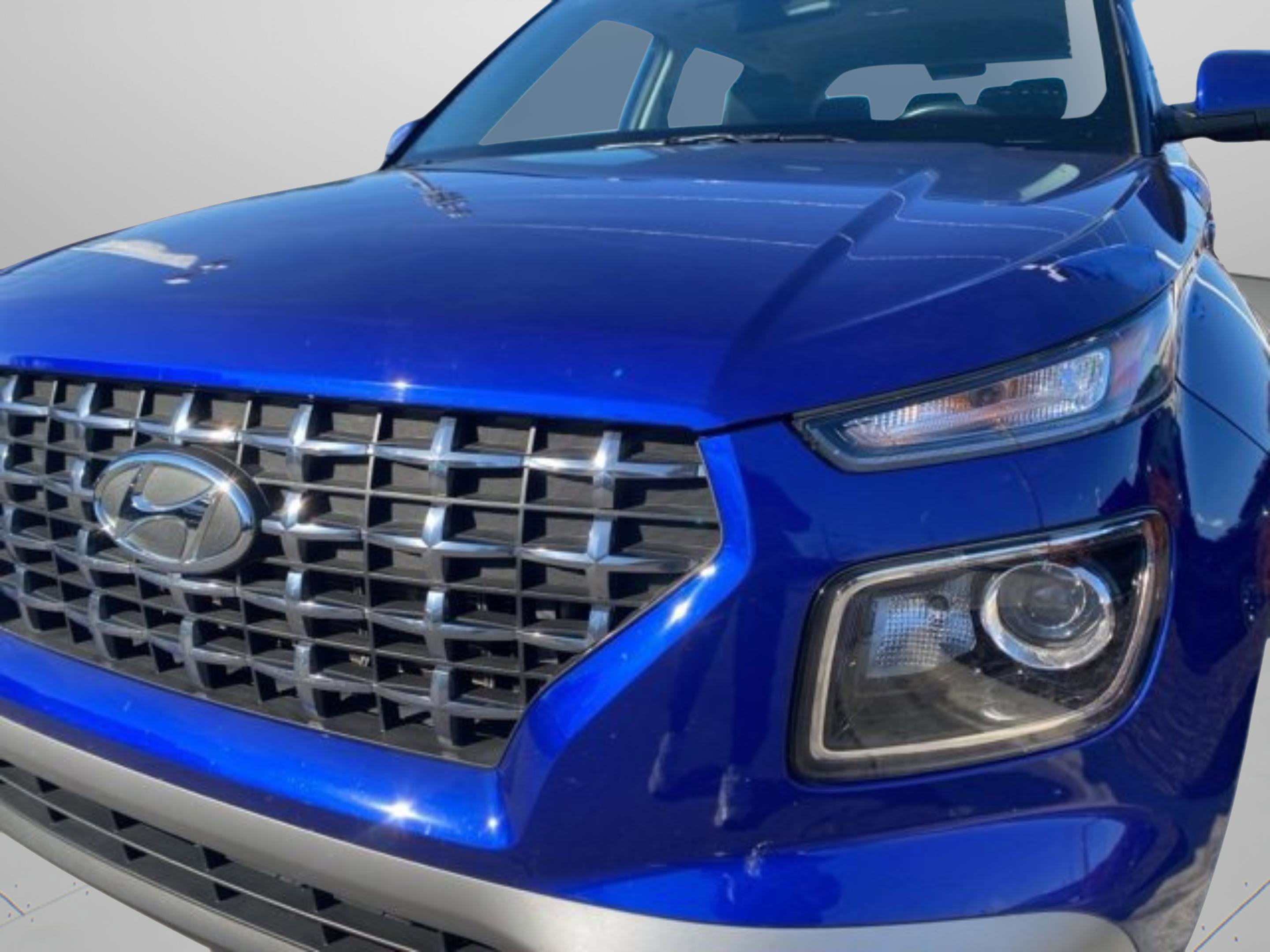 Used 2023 Hyundai Venue SEL image 34