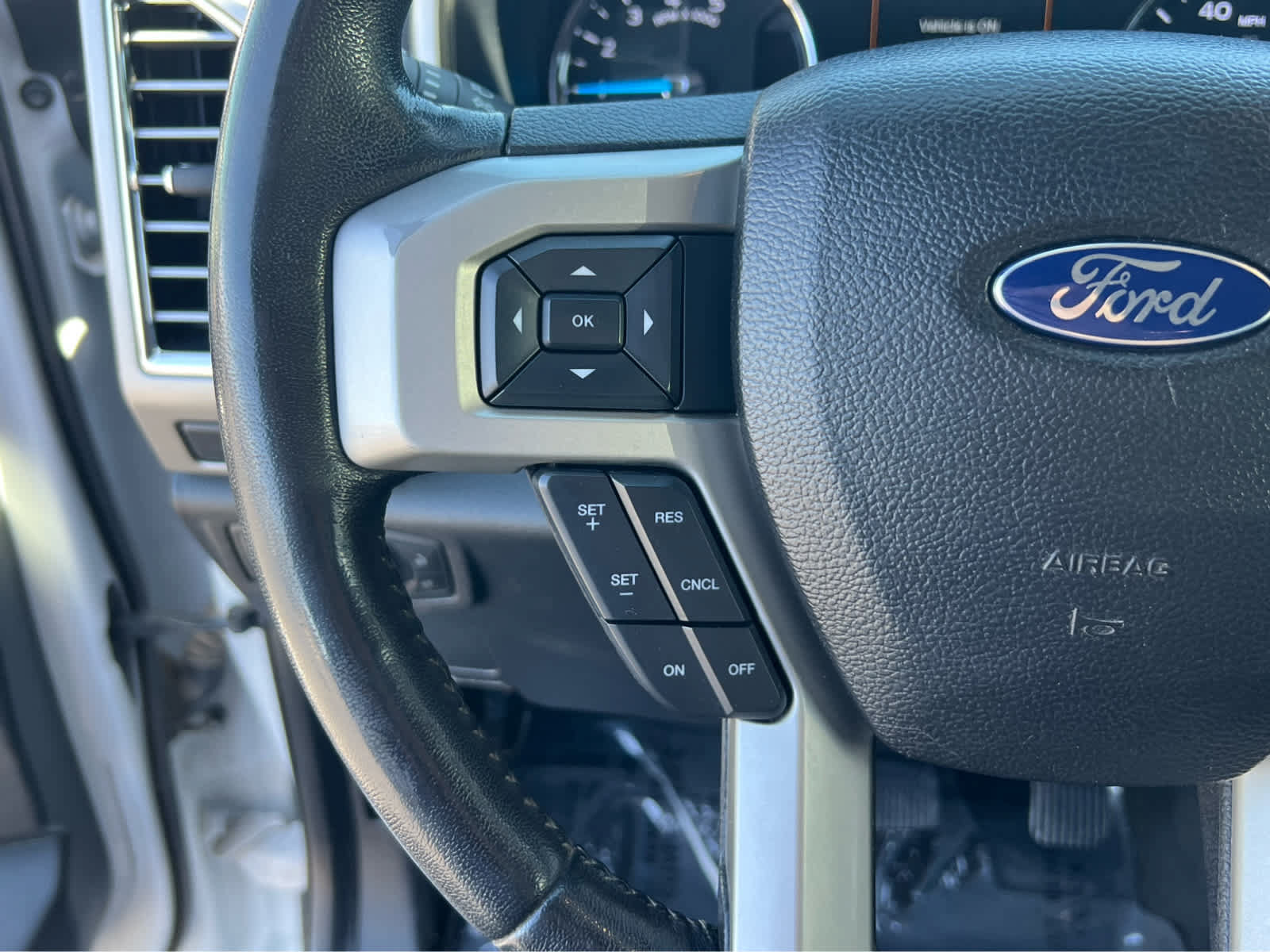 Used 2017 Ford F350 Lariat w/ Chrome Package AWD/4WD image 31