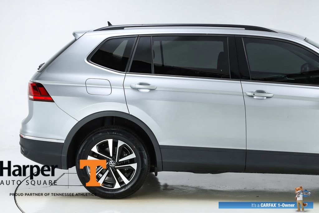 Used 2022 Volkswagen Tiguan S w/ Driver Assistance Package FWD image 11
