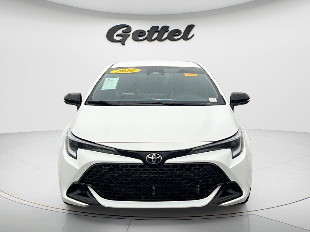 Used 2026 Toyota Corolla SE FWD image 2