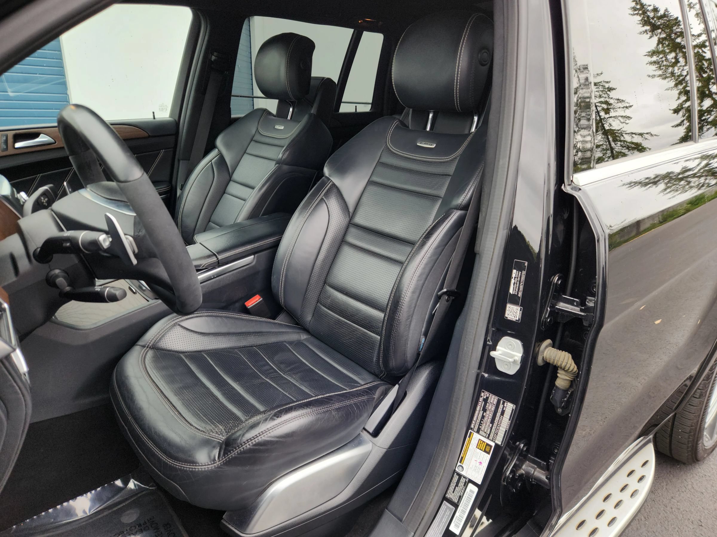 Used 2014 Mercedes-Benz GL 63 AMG 4MATIC w/ Accessory Chrome Package image 7