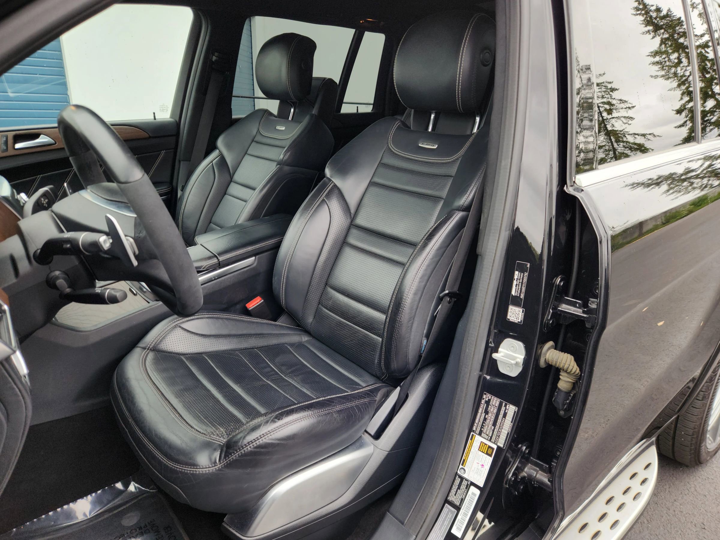 Used 2014 Mercedes-Benz GL 63 AMG 4MATIC w/ Accessory Chrome Package image 7