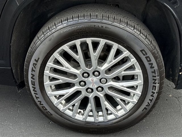 Certified 2024 GMC Acadia Denali FWD image 33