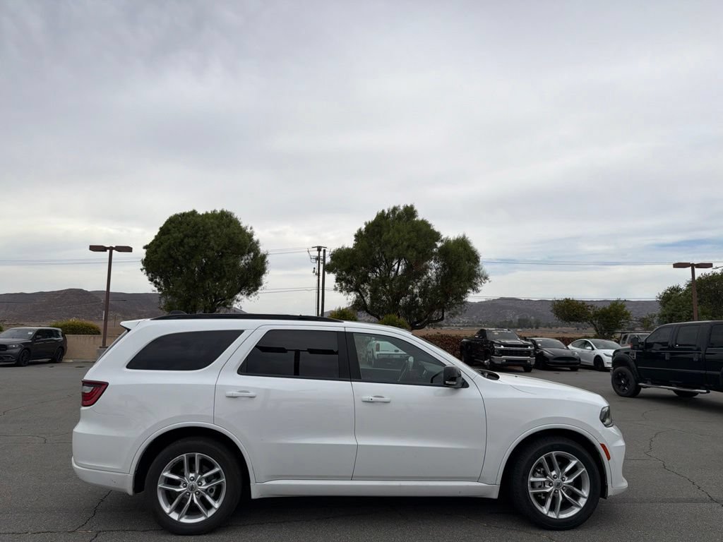 Used 2024 Dodge Durango GT RWD image 3