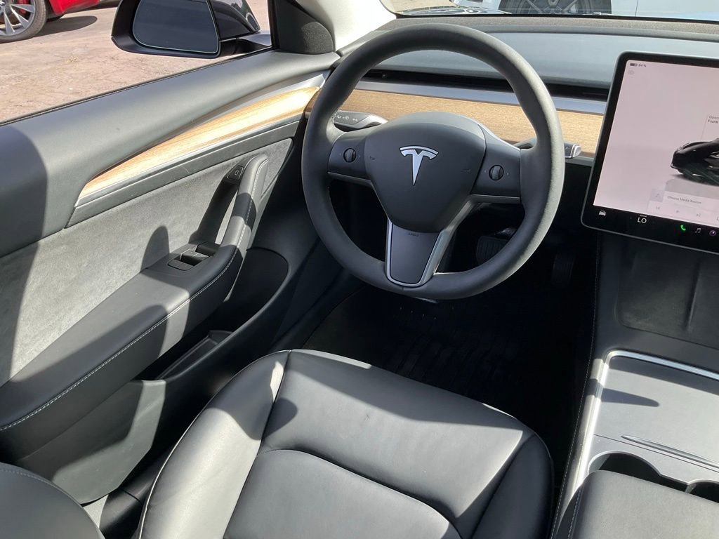 Used 2023 Tesla Model 3 Standard Range RWD image 37