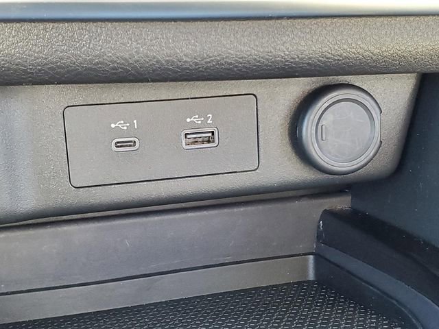 Certified 2023 Nissan Rogue SV image 25