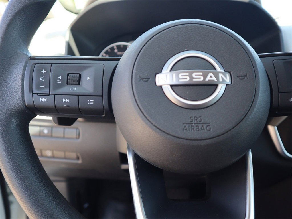 Certified 2023 Nissan Rogue SV image 22